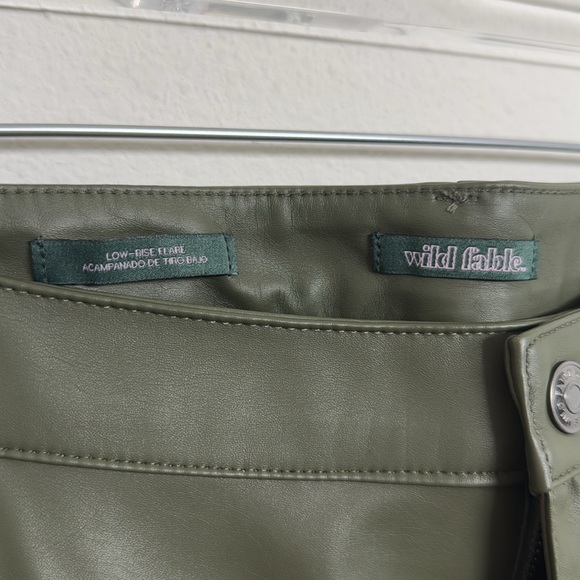WILD FABLE Low Rise Flare Faux Leather Pants in Olive Sz 17 - Picture 3 of 7